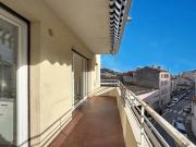 2 PIÈCES 44 M² RÉNOVÉ – CANNES LIMITE BANANE – VUE...