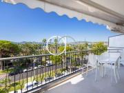 CANNES 4 PIECES VUE MER ET COLLINES