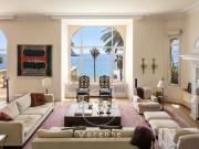 CANNES – APPARTEMENT DANS UN HOTEL PARTICULER, 407 M²...