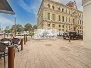 CANNES BANANE 2P DERNIER ETAGE