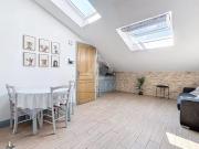 CANNES BANANE FACE PALAIS DES FESTIVALS