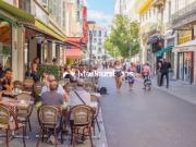 Cannes Banane: Fond de commerce restaurant zone piétonne