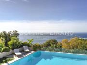 CANNES CALIFORNIE VILLA MODERNE AVEC VUE MER PANORAMIQUE