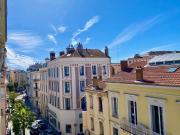 CANNES CENTRE VILLE DERNIER ETAGE 3 PIECES RESIDENCE CALME