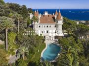 Cannes Château Louis Xiii, Chef d’Œuvre de la Riviera...