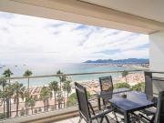 Cannes CROiSETTE 4 pieces renove avec vue mer...