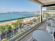 Cannes Croisette – Appartement de 130 m² en étage élevé