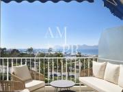 Cannes Croisette APPARTEMENT DE 99 M2 VUE MER