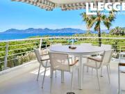 Cannes Croisette, Superbe appartement rénové avec vue...
