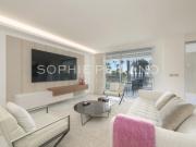 CANNES CROISETTE SUPERBE APPARTEMENT VUE MER