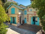 Exclusivité – Refuge de charme au calme à Cannes 140m²...