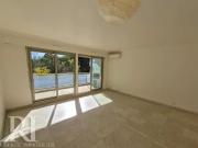 CANNES Montrose Grand Studio de 38m2 / terrasse / piscine