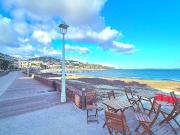 CANNES PALM BEACH 3P rénové LES PIEDS DANS L EAU à 20...