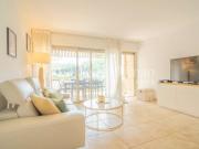 CANNES PALM BEACH Appartement 3 pièces proche des plages