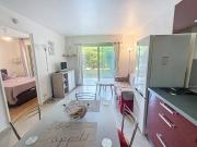 CANNES PLAGES DU MIDI RESIDENCE AVEC PISCINE: 2 PIECES...