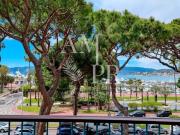 Cannes Pointe Croisette Appartement d'angle 4 pièces...