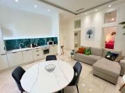 CANNES PROCHE CENTRE T4 REFAIT A NEUF 73M2 SUD OUEST SALON D