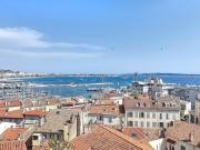 CANNES SUQUET VUE MER IMPRENABLE 3 PIECES TERRASSE RENOVE
