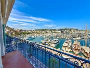 CANNES VIEUX PORT APPARTEMENT 4 PIECES TRAVERSANT 131M²...