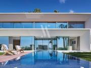 Cannes villa contemporaine vue mer ascenseur