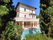 Cannes Centre Villa De Maître Avec Piscine 580m² Cannes