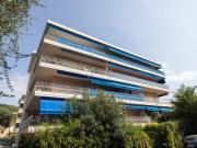 Cannet Mairie, à pied des commerces, appartement de 3...