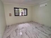 Canto Casa 04 dorms c/ Edícula e quintal 950 mil 4...