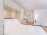 Canute Road, Ocean Village
