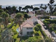 Cap d'Antibes Rare opportunité à pied du bord de mer