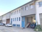 CAPANNONE A SCHIERA CON CORTILE COPERTO IN AFFITTO A...