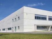 Capannone come nuovo con ampio piazzale e possibilità di...