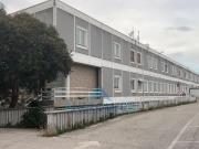 Palazzina commerciale in affitto a Casoria