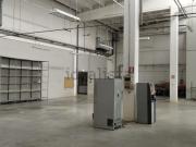 Capannone in affitto di 1086 m²