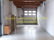 Capannone in affitto di 100 m² in Via DEL FERRO