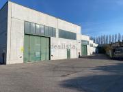 Capannone in affitto di 10500 m² in Via Provinciale Nord