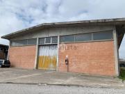 Capannone in affitto di 1100 m²