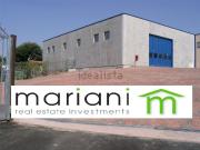 Capannone in affitto di 1100 m² in Via Appia Antica