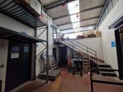 Capannone in affitto di 1180 m² in Via Cassia