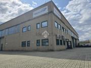 Capannone in affitto di 1200 m² in Strada San Giorgio, 43