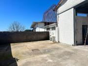Capannone in affitto di 1260 m² in Via del Lago Regillo