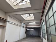 Capannone in affitto di 1400 m² in Via Antonio Vivaldi, 10