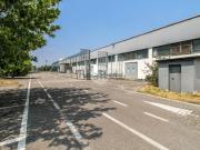 Capannone in affitto di 1400 m² in Via Oriolo, 37