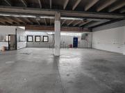 Capannone in affitto di 1500 m² in Via Casignolo