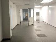 Capannone in affitto di 1550 m² in Via Monteleone di Fermo