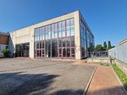 Capannone in affitto di 1650 m² in Via de Nicola, 6