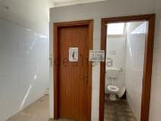 Capannone in affitto di 1750 m² in Via Prospero Favier