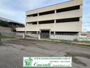 Capannone in affitto di 2100 m² in Via Bruno Pontecorvo