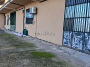Capannone in affitto di 246 m²