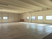 Capannone in affitto di 300 m² in Via Dante, 22