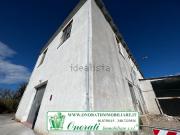 Capannone in affitto di 350 m² in Via Maremmana Inferiore Capannone in affitto di 350 m² in Via Maremmana Inferiore